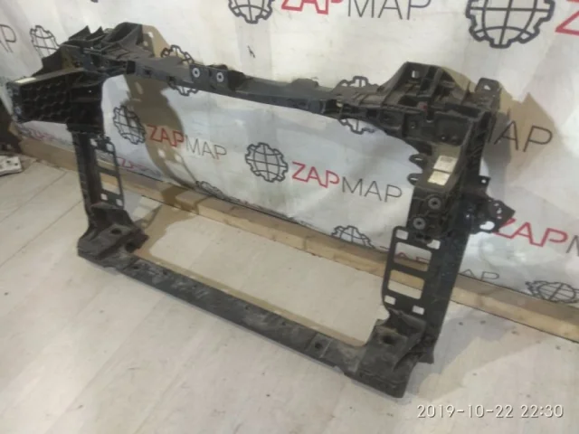 Панель радиатора (телевизор) для Porsche Panamera 970 rest 2013-2016 на фотографиях