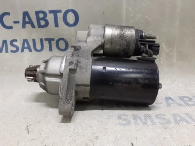 Стартер для Volkswagen Passat Variant (B6, Typ 3C) 2004-2010 на фотографиях