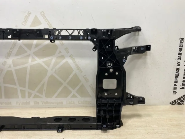 Панель радиатора (телевизор) для Hyundai Tucson NX4 2020+ на фотографиях