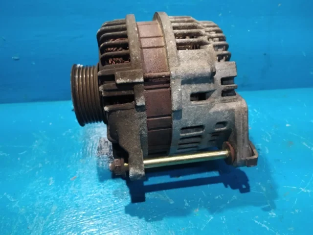 Генератор для Nissan Teana J31 2003-2007 на фотографиях