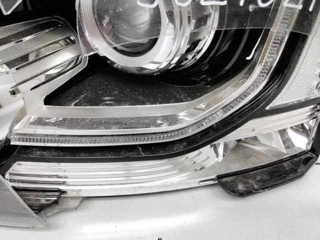 Фары для Land Rover Discovery L319 Rest 2013-2017 на фотографиях