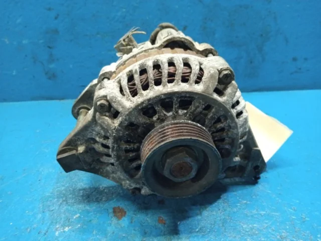 Генератор для Mitsubishi Lancer 9 Универсал CS 2003-2010 на фотографиях