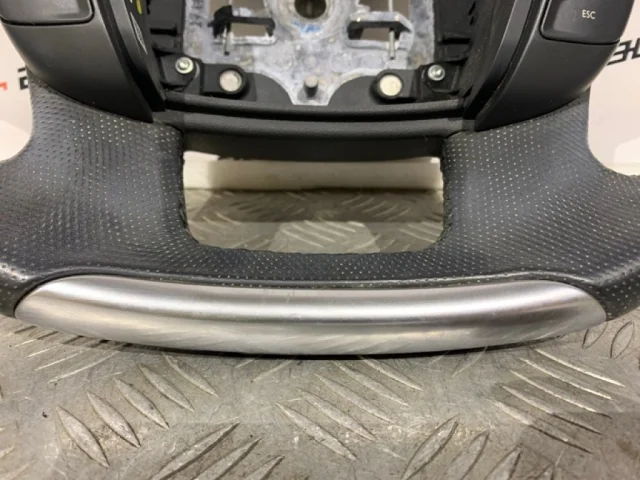 Руль для Citroen C4 Седан 2010-2016 на фотографиях