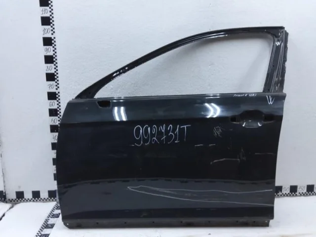 Накладка на дверь передняя левая для Volkswagen Passat (B8) Variant 2014-2019 на фотографиях