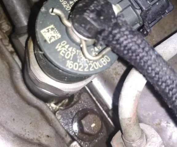 Двигатель без навесного для Mazda MPV LV 1995-1999 на фотографиях