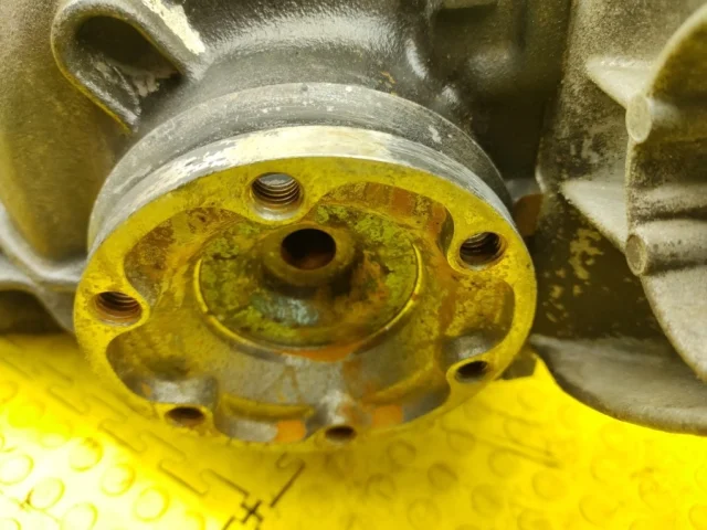 Рулевой редуктор для BMW 7er Е38 1994-2001 на фотографиях