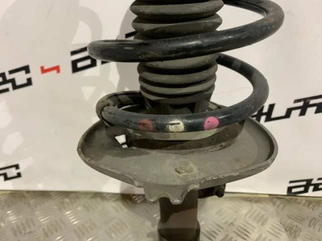 Пыльник амортизатора переднего для Citroen C4 Хэтчбек 2004-2011 на фотографиях