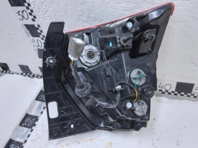 Фонарь левый для Hyundai Creta 2 SU2 2021+ на фотографиях