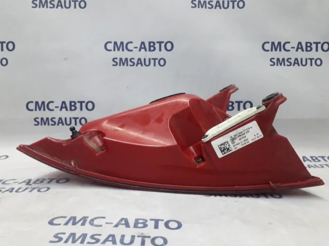 Фонарь внешний правый для Audi A7 4G 2010-2014 на фотографиях