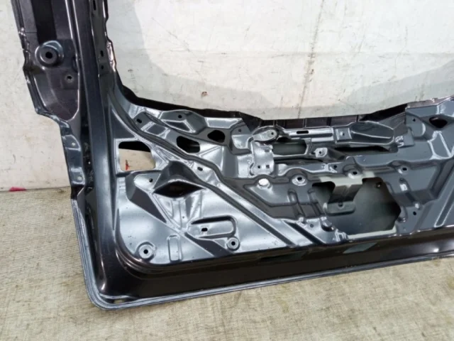 Крышка багажника для Subaru XV GT/G24 2017+ на фотографиях