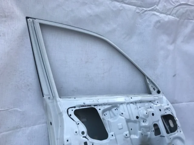 Дверь передняя левая для Subaru Forester SH 2008-2012 на фотографиях