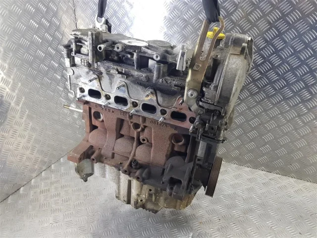 Двигатель без навесного для Renault Kangoo Фургон FC 1997-2008 на фотографиях