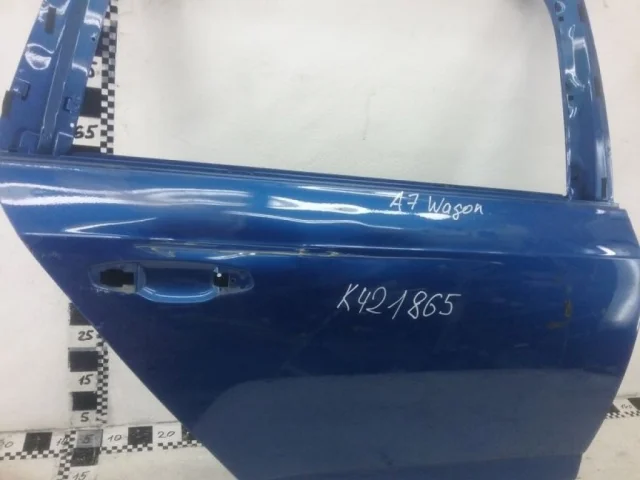 Дверь задняя правая для Skoda Octavia A7 Tour на фотографиях