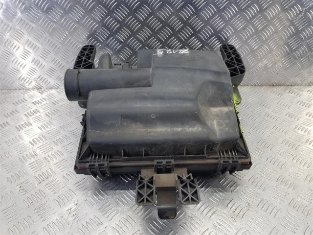 Корпус воздушного фильтра для Ford Transit 2006-2013 Фургон на фотографиях