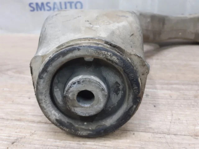 Рычаг передний левый нижний для Volkswagen Touareg II (7P5) Rest 2014-2018 на фотографиях