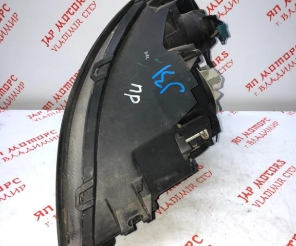 Фара правая для Nissan Teana J31 2003-2007 на фотографиях