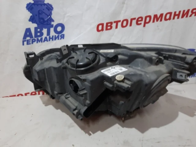 Фара правая для BMW 1er Ф20 2011-2015 на фотографиях