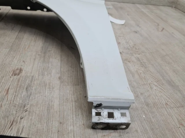 Крылья для Volkswagen Passat (B8) Variant 2014-2019 на фотографиях