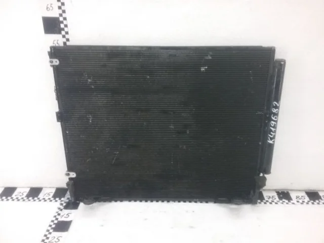 Радиатор кондиционера для Toyota Land Cruiser 200 (JDM) 2007-2013 на фотографиях