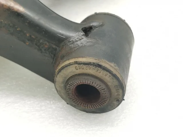 Рычаг передний левый нижний для Toyota RAV4 XA40 rest 2015-2019 на фотографиях