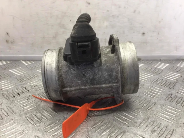 Расходомер для Audi A4 B6 Avant 2000-2004 на фотографиях