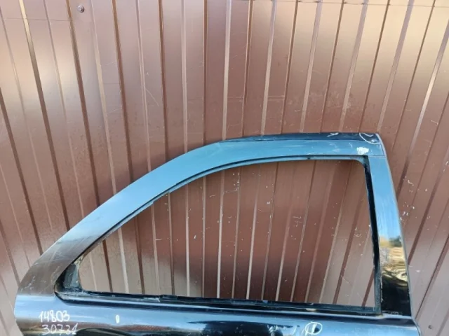 Дверь задняя правая для Mercedes-Benz S class W220 1998-2005 на фотографиях