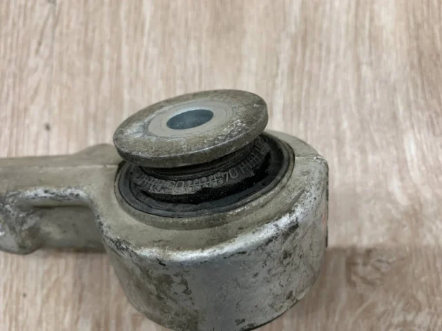 Рычаг передний левый верхний для Mercedes-Benz GL class X164 2006-2012 на фотографиях