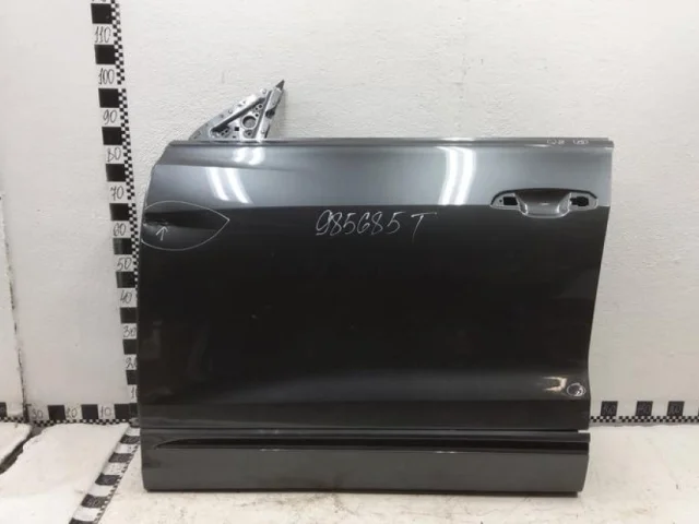 Дверь передняя левая для Audi Q8 4M 2018-2023 на фотографиях