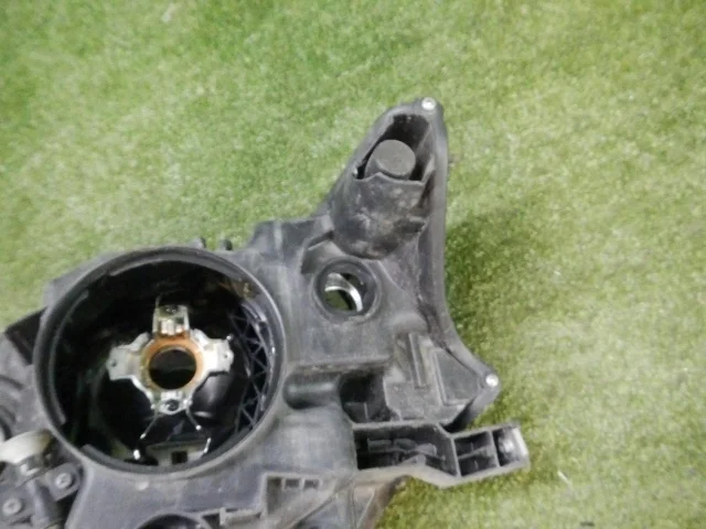 Фара правая для Lexus RX AGL10, GGL10, GLV15, GGL15, GLV10 2009-2015 на фотографиях