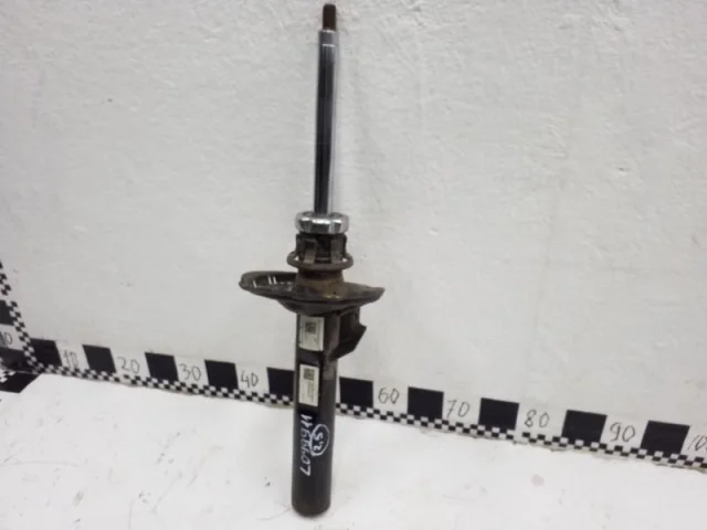 Амортизатор для Skoda Octavia A7 Tour на фотографиях