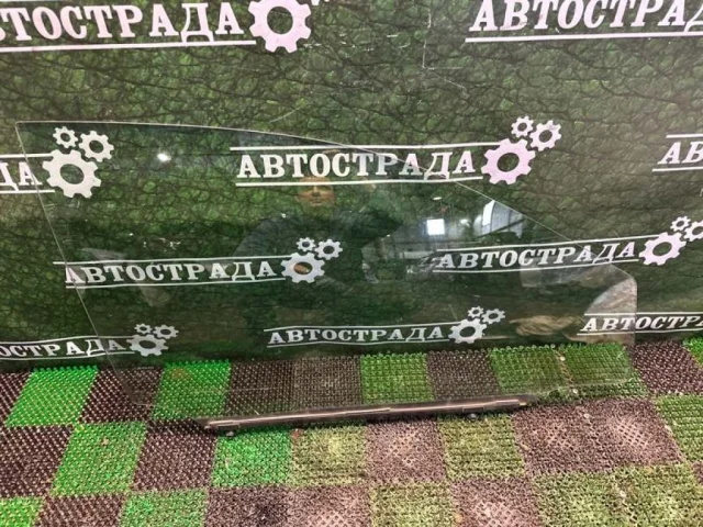 Стекло двери переднее правое для Lexus RX AGL10, GGL10, GLV15, GGL15, GLV10 2009-2015 на фотографиях