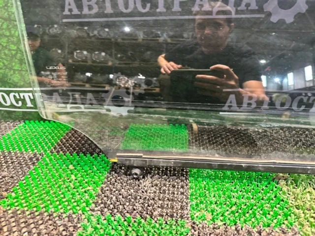 Стекло двери переднее правое для Lexus RX AGL10, GGL10, GLV15, GGL15, GLV10 2009-2015 на фотографиях