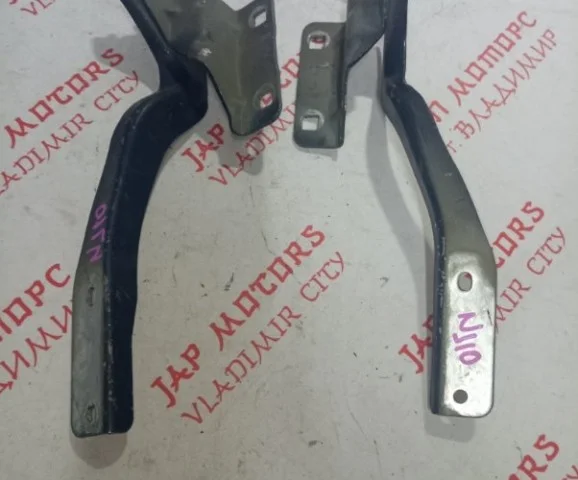 Петля капота правая для Nissan Qashqai J10 2006-2013 на фотографиях