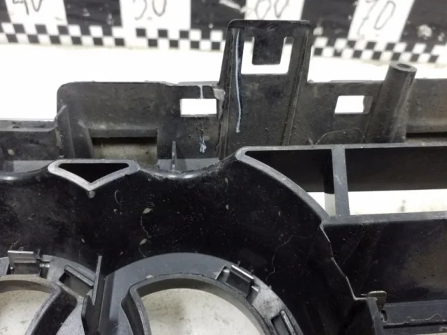 Решетка радиатора для Audi A7 4G 2010-2014 на фотографиях