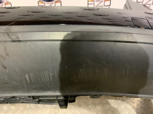 Бампер для Volkswagen Passat Variant (B6, Typ 3C) 2004-2010 на фотографиях