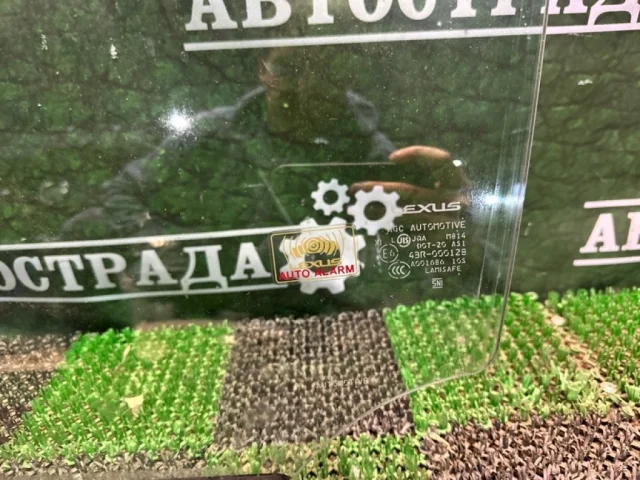 Стекло двери переднее левое для Lexus RX GGL10,15,16W, GYL10,15,16W (JDM) 2009-2014 на фотографиях