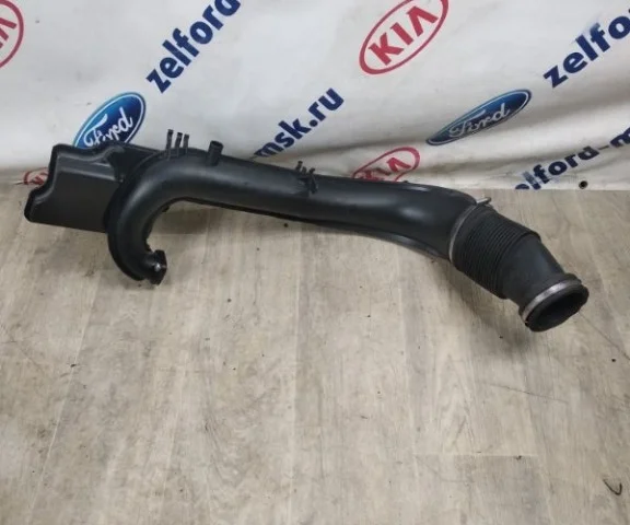 Воздухозаборник для Ford Galaxy CD340 2006-2015 на фотографиях