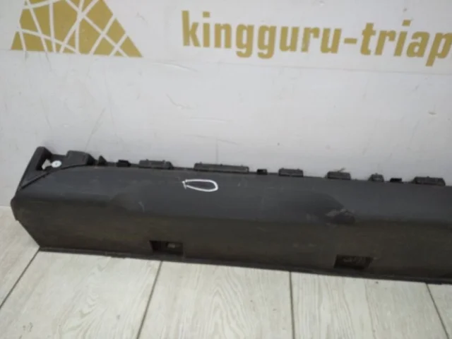 Порог (обвес) правый для Renault Duster HM 2020+ на фотографиях