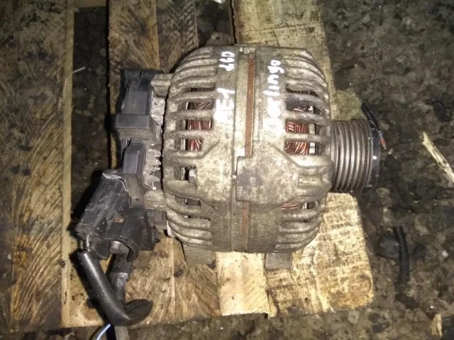 Генератор для Citroen C4 Хэтчбек 2004-2011 на фотографиях