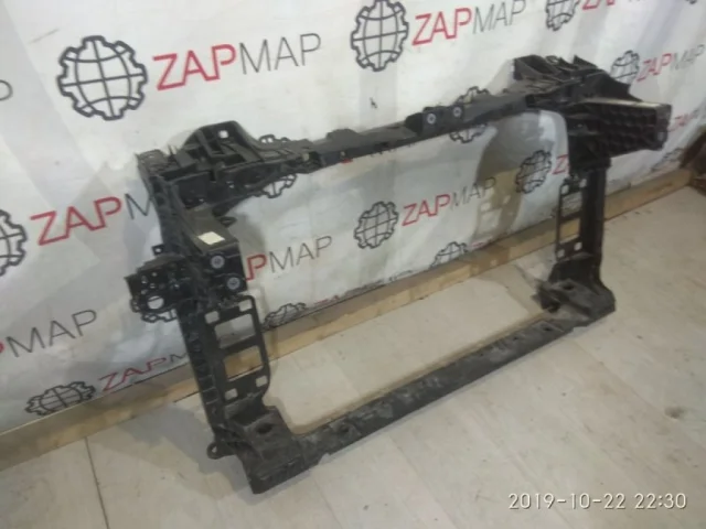 Панель радиатора (телевизор) для Porsche Panamera 970 rest 2013-2016 на фотографиях