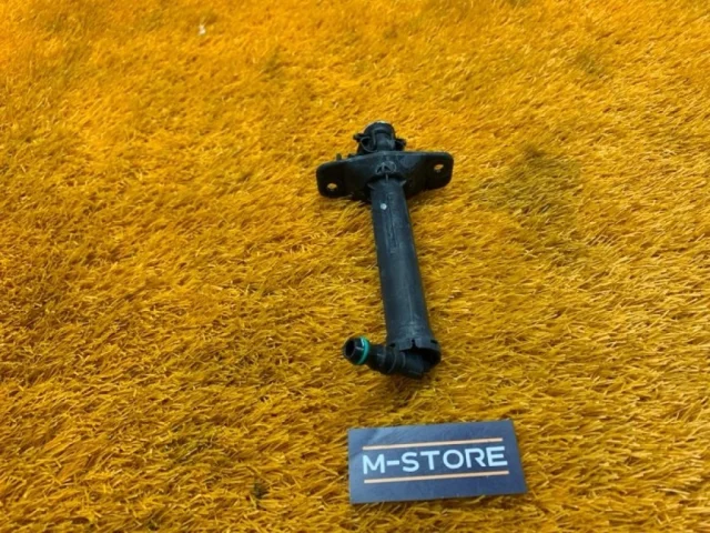 Фароомыватель правый для Audi A7 4G 2010-2014 на фотографиях