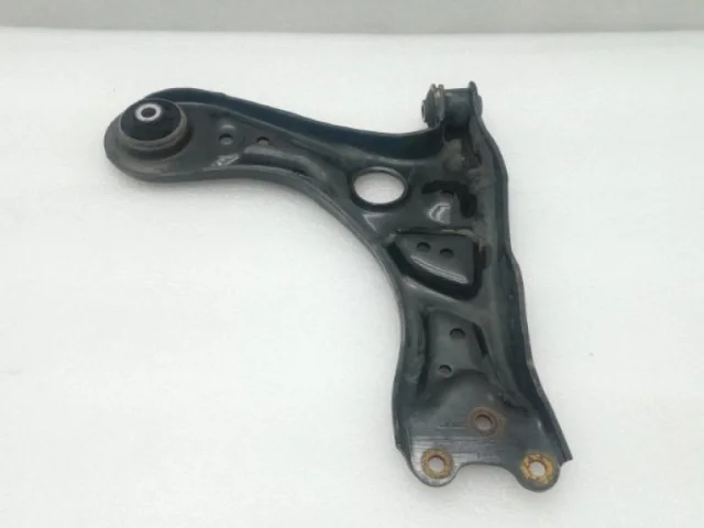 Рычаг передний левый нижний для Volkswagen Polo V (6C) Седан 2015-2020 на фотографиях