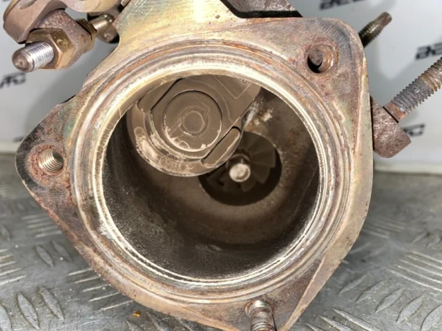 Турбина для Citroen C4 Хэтчбек 2010-2016 на фотографиях