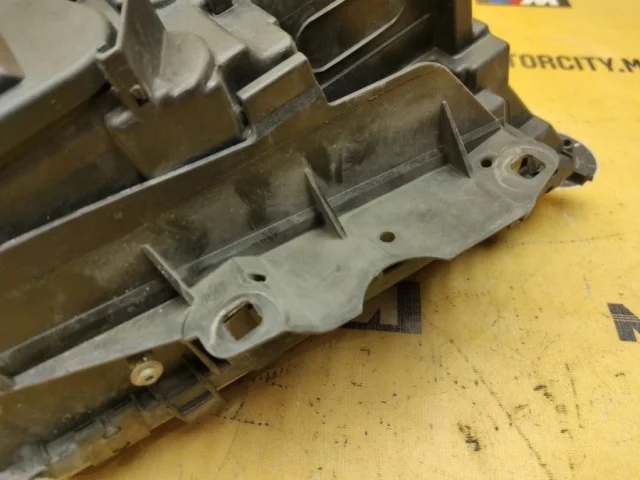 Фара левая для BMW 7er Е38 1994-2001 на фотографиях