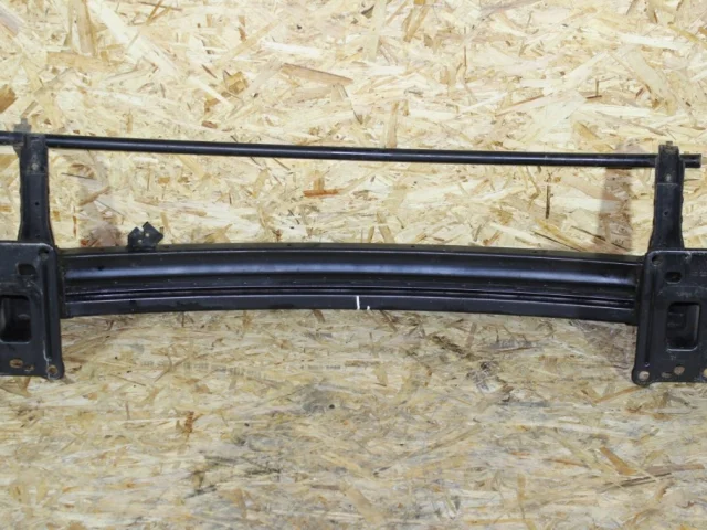 Усилитель бампера передний верхний для Kia Cerato YD 2016-2020 rest. на фотографиях