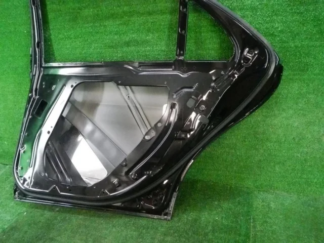 Дверь задняя правая для Mercedes-Benz S class W222 2013-2017 на фотографиях