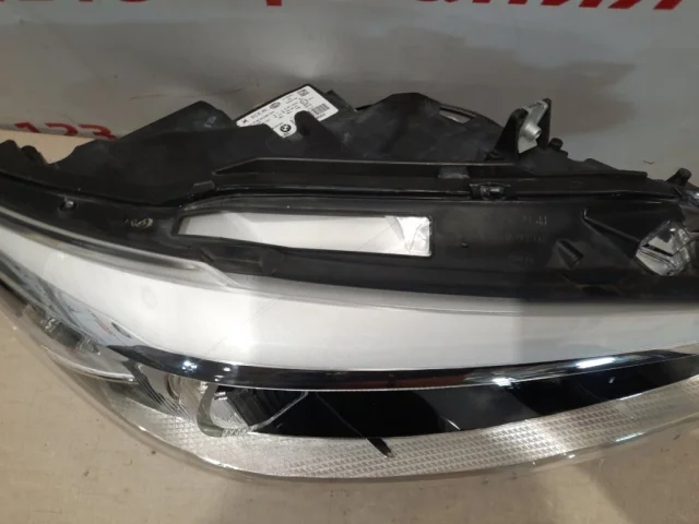 Фара правая для BMW 1er Ф20 rest.1 2015-2020 на фотографиях