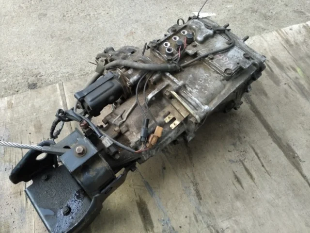 Раздатка для Mitsubishi Pajero V70 5dr (JDM) 1999-2006 на фотографиях