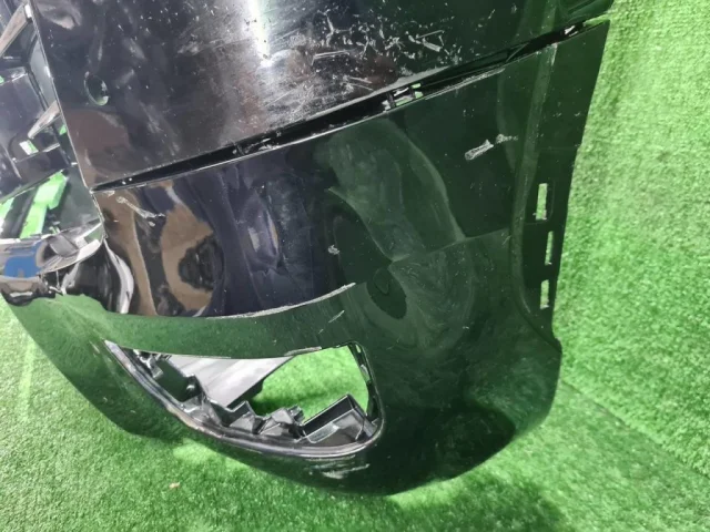 Бампер передний для Toyota Land Cruiser J300 2021+ на фотографиях