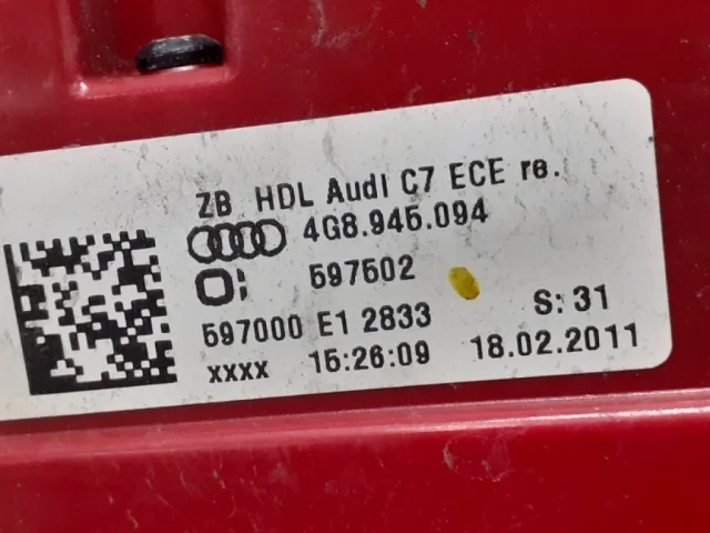 Фонарь внутренний правый для Audi A7 4G 2010-2014 на фотографиях